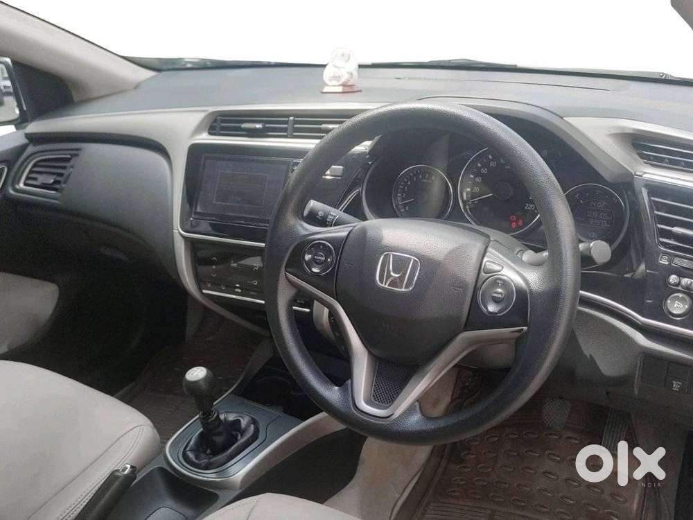 Honda City 2014-2015 V Mt, 2018, Petrol