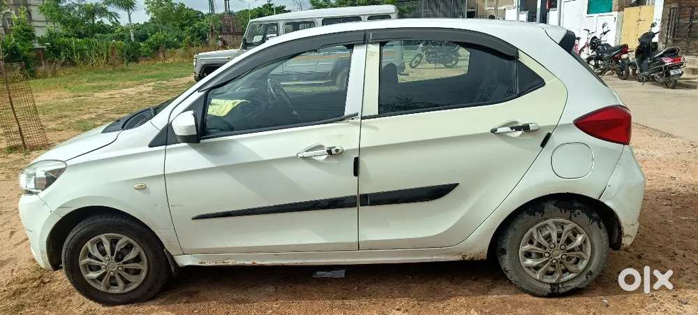 Tata Tiago Revotron 2017 Petrol Manual