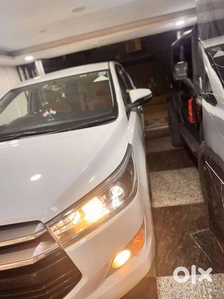 Toyota Innova Crysta 2.4 Vx Mt 8s, 2017, Diesel
