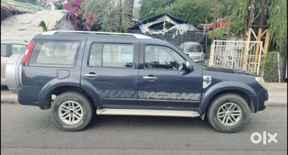 Ford Endeavour 2.2 Trend Mt 4x2, 2013