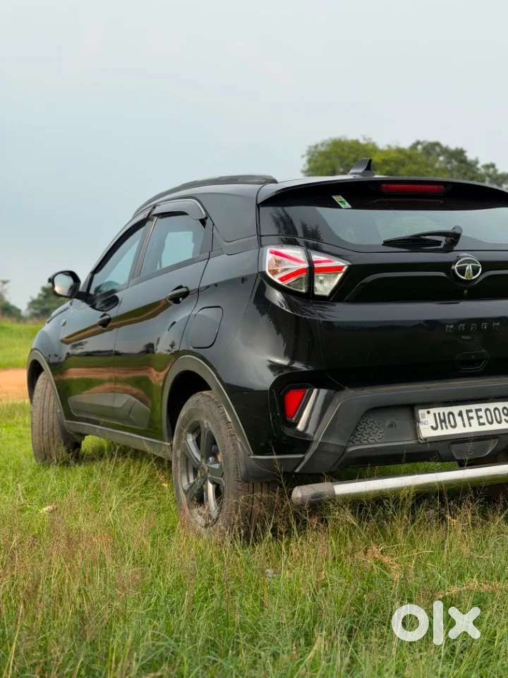 Tata Nexon 1.2 Revotron Xz Plus, 2023, Petrol
