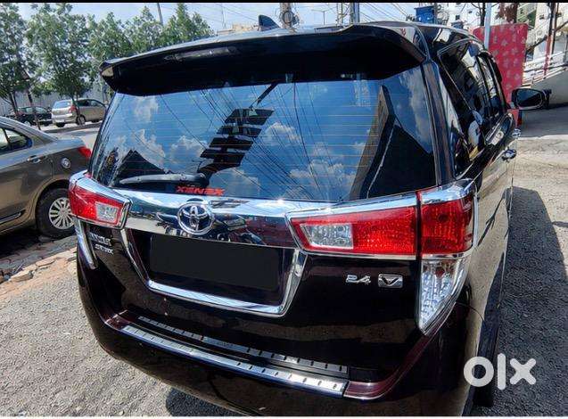 Toyota Innova Crysta 2018 Diesel Well Maintained