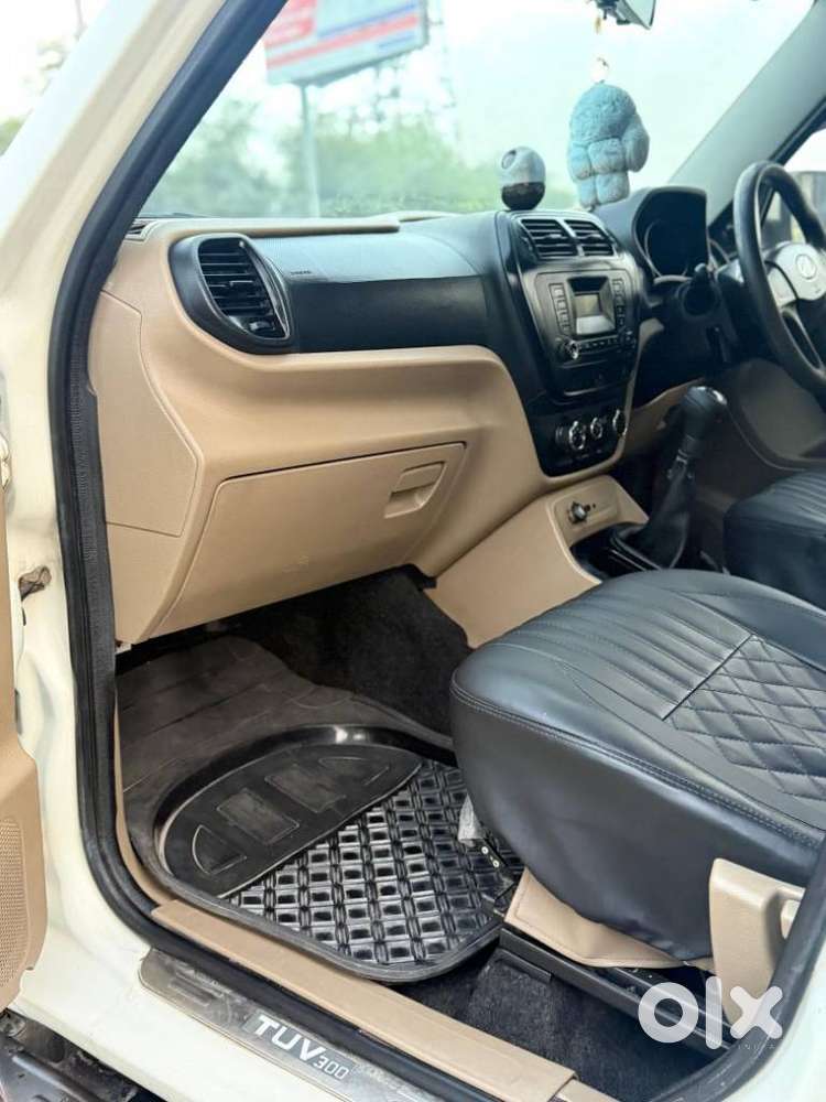 Mahindra Tuv 300 T6 Plus, 2017, Diesel