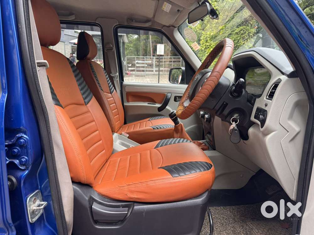 Mahindra Scorpio S10 7 Seater, 2016, Diesel
