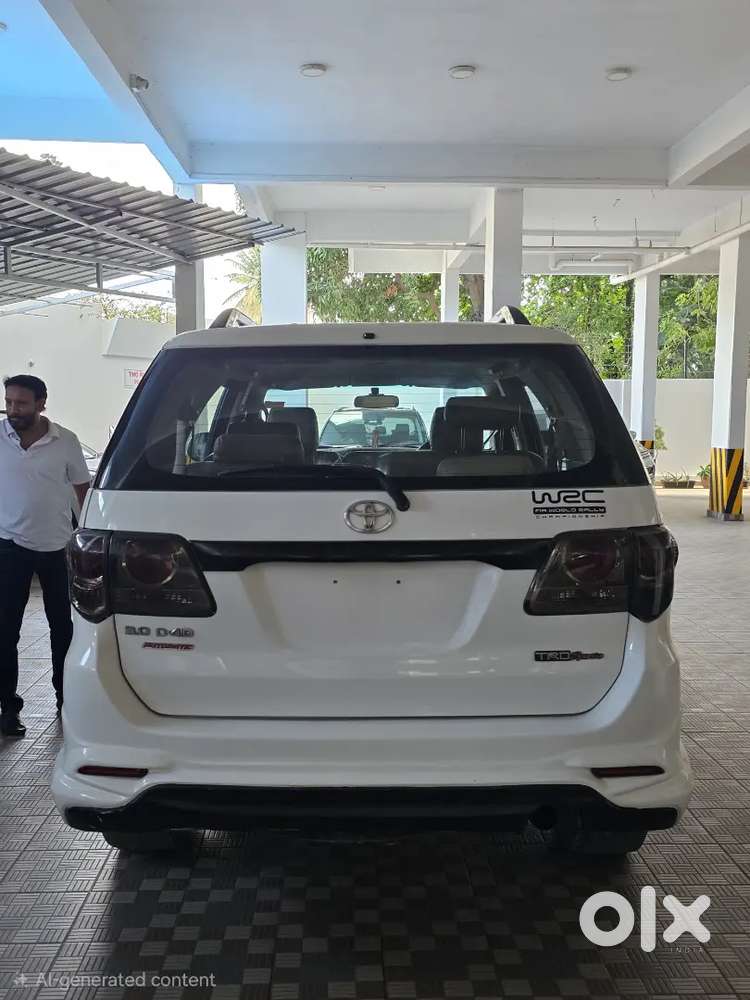 Toyota Fortuner 2013 Diesel Well Maintained
