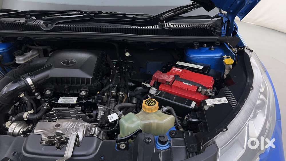 Tata Nexon 1.2 Revotron Xza Plus (o) Dual Tone, 2020, Petrol