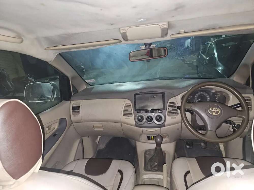 Toyota Innova 2006 Diesel 210000 Km Driven