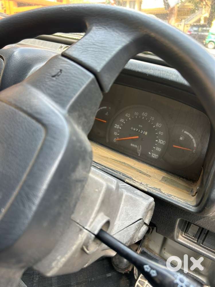 Maruti Suzuki Omni 5 Seater 2012