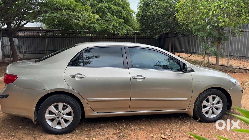 Toyota Corolla Altis 2009