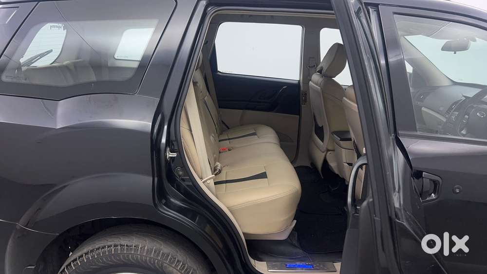 Mahindra Xuv500 W4, 2016, Diesel