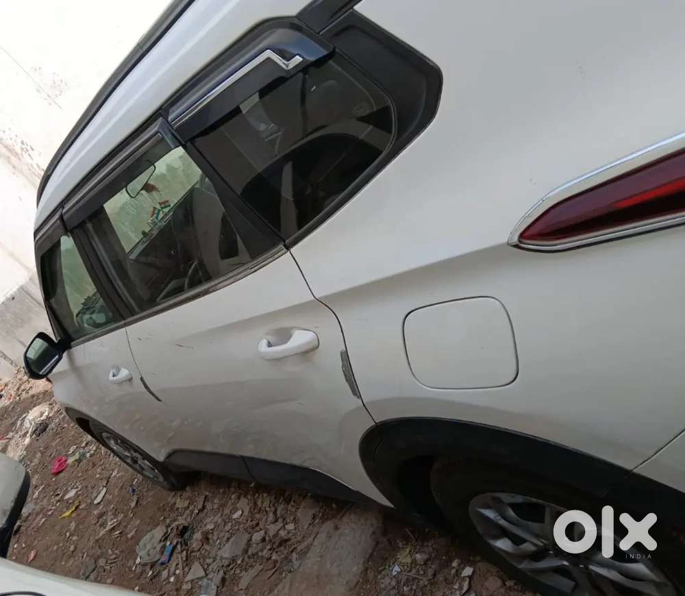 Kia Carens 2023 Diesel 70000 Km Driven