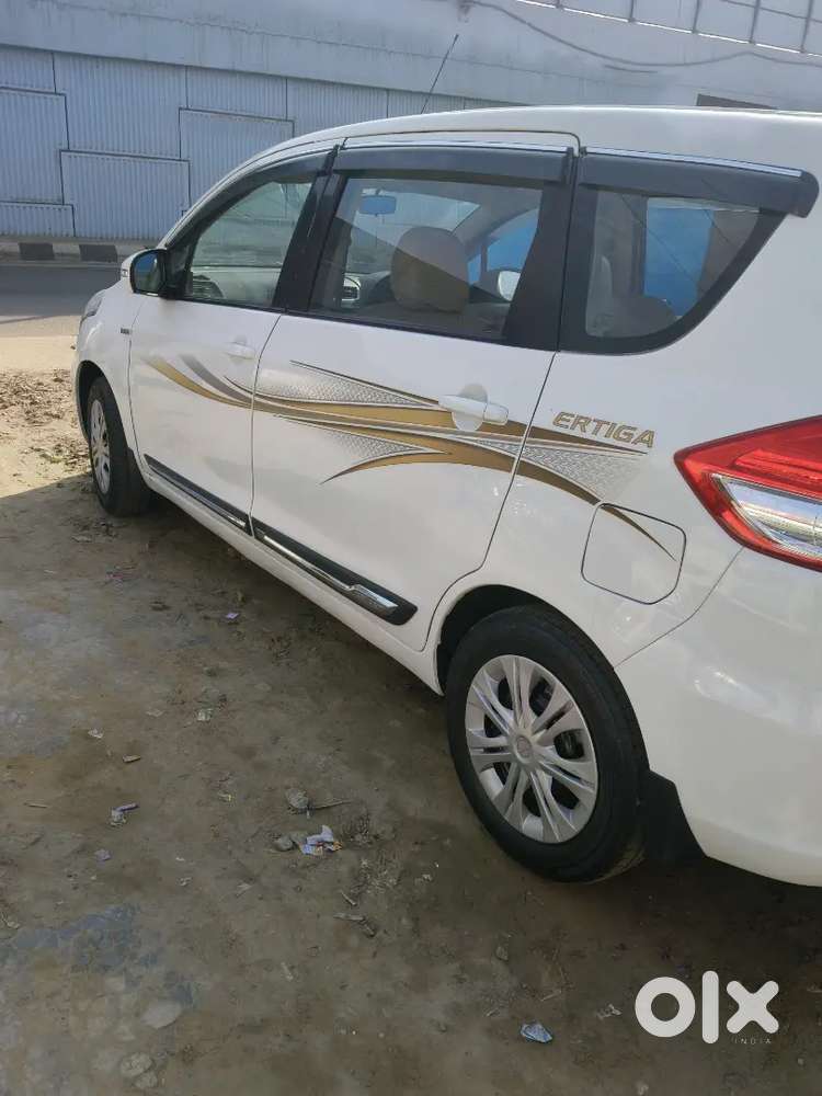 Maruti Suzuki Ertiga 2016 Diesel 112000 Km Driven Original Run