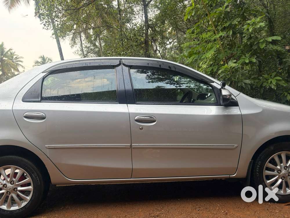 Toyota Etios Diesel 2014. Urgent Sale. New Battery. New Insurance.