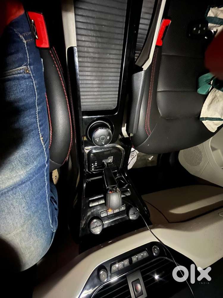 2021 Tata Nexon Xza+ Diesel Amt (top Model With Sunroof)