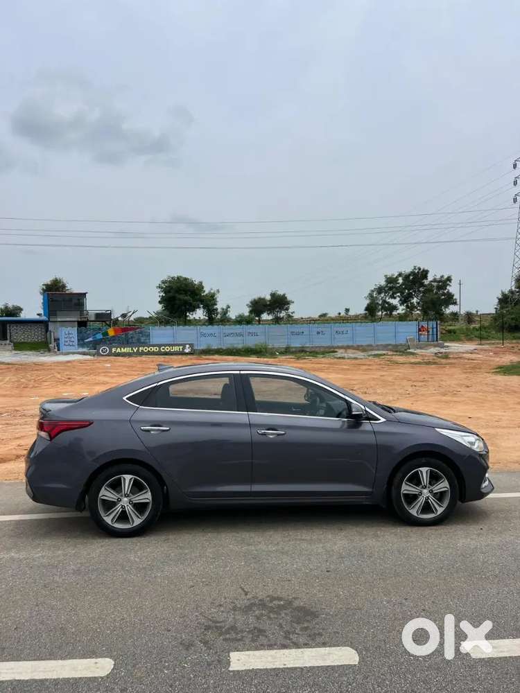 Hyundai Verna 2019 Topend With Sunroof 65900 Km Driven