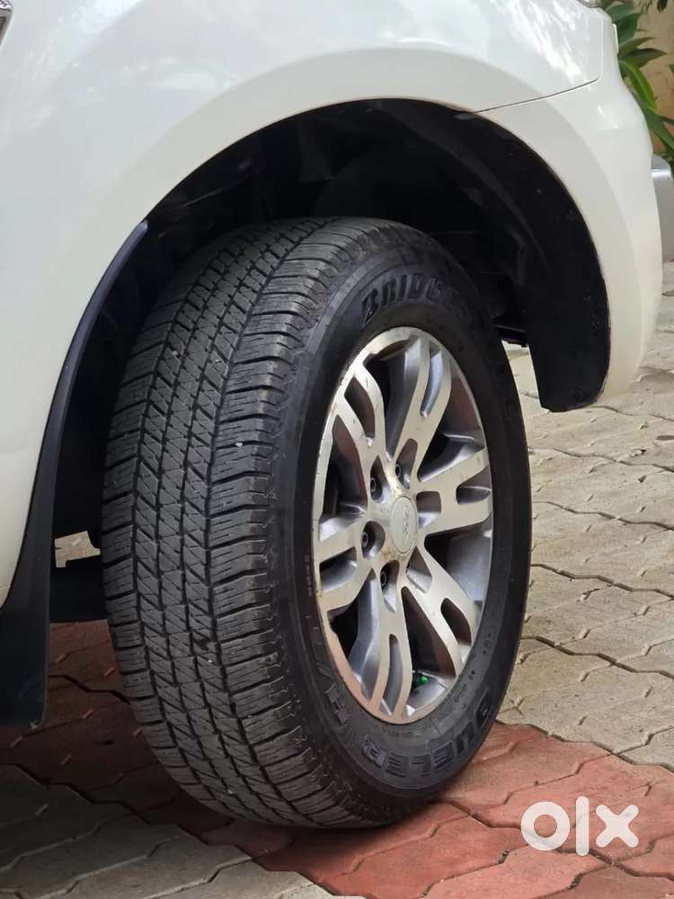 Ford Endeavour 2.2 Trend At 4x2, 2017, Diesel