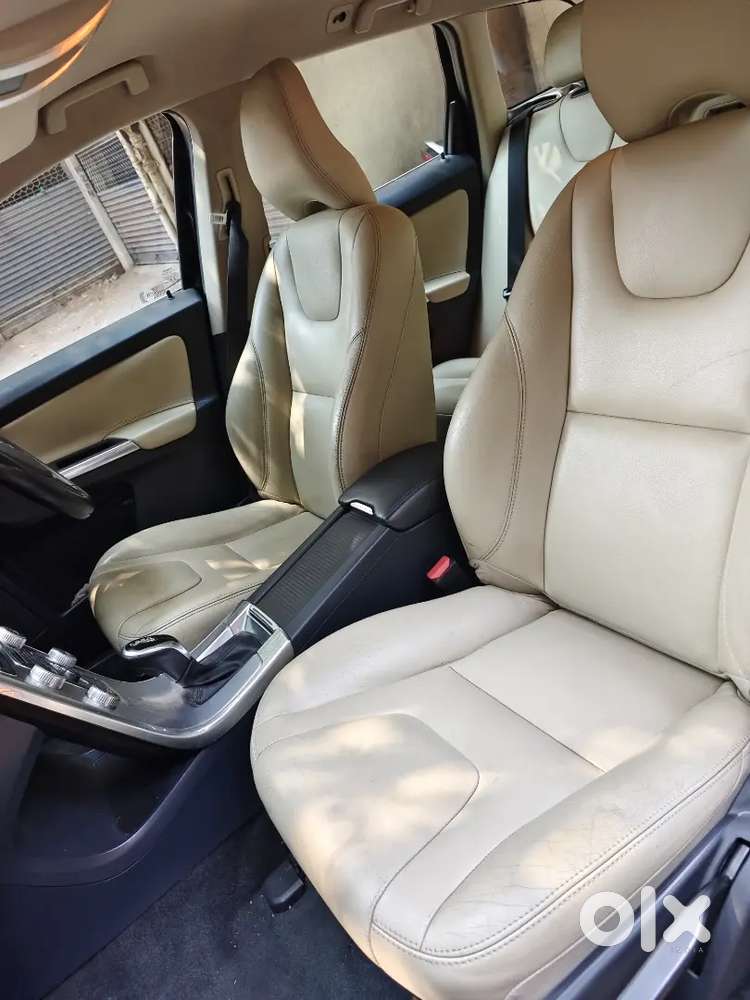 Volvo Xc60 D4 With Complete Showroom Track