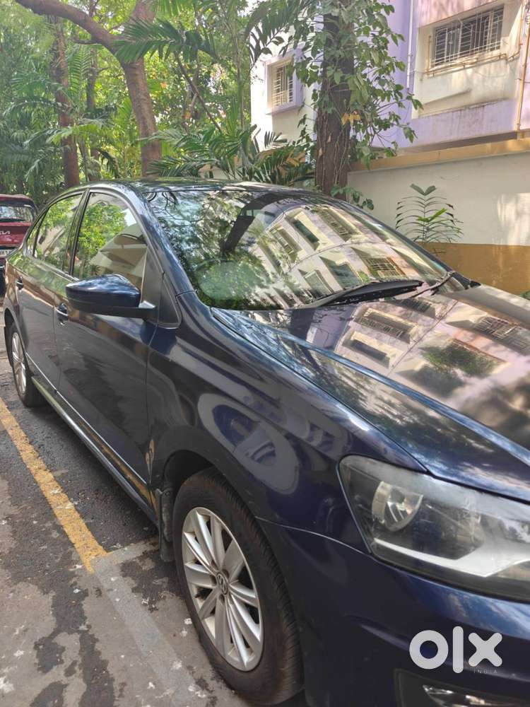 Volkswagen Vento Tsi Dsg (2015)  Automatic - Petrol + Cng  72,130 K