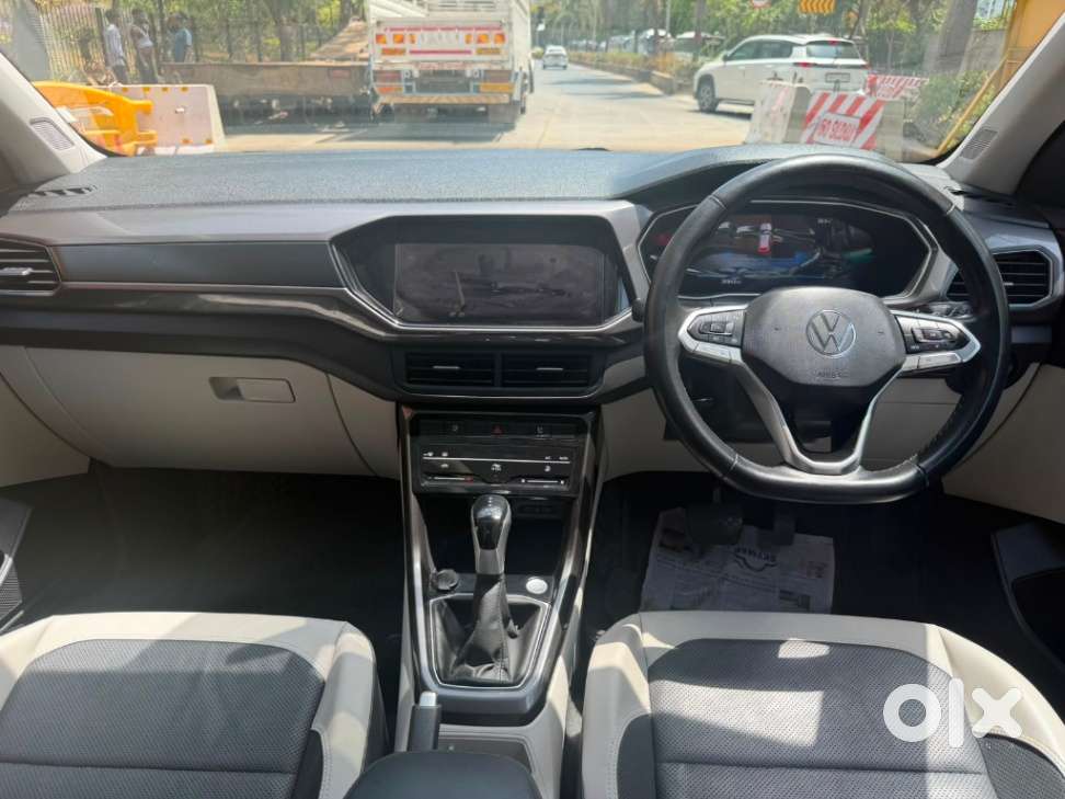 Volkswagen Taigun 1.0 Tsi Topline At, 2022, Petrol