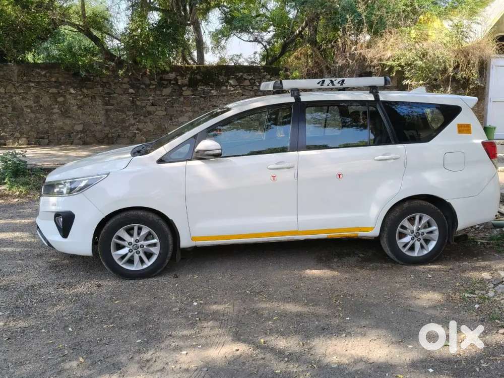 Toyota Innova Crysta 2017 Diesel 170000 Km Driven