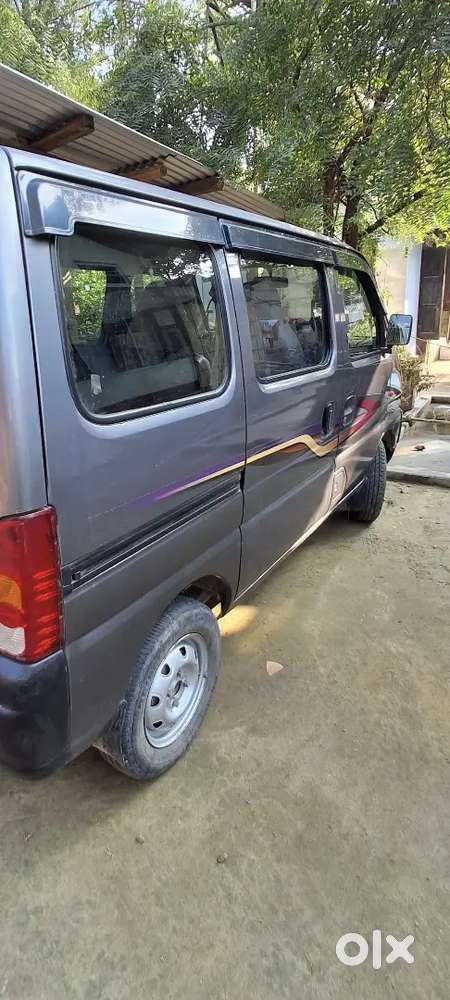 Maruti Suzuki Eeco 2010 Petrol Well Maintained