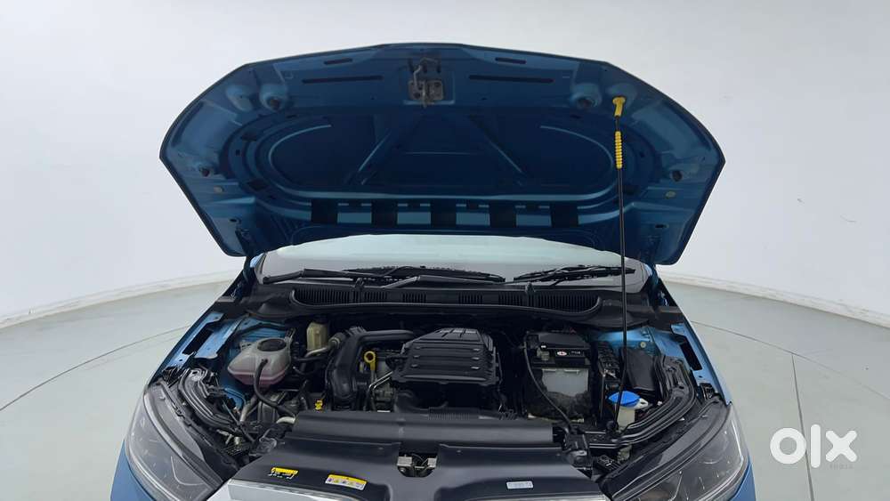 Skoda Slavia Style 1.0l Tsi At, 2022, Petrol