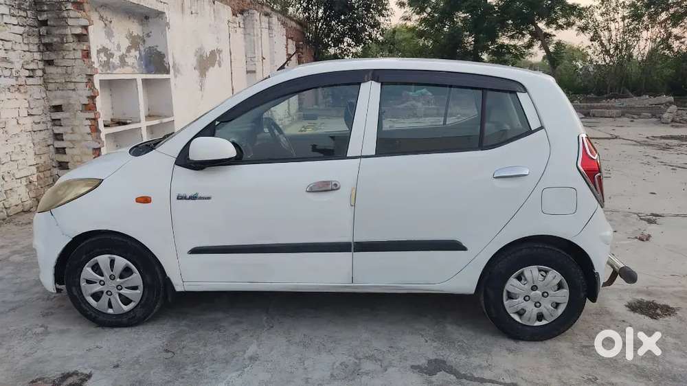 Very Good Condition Koi Kami Nahi Saaf Sutri Gadi