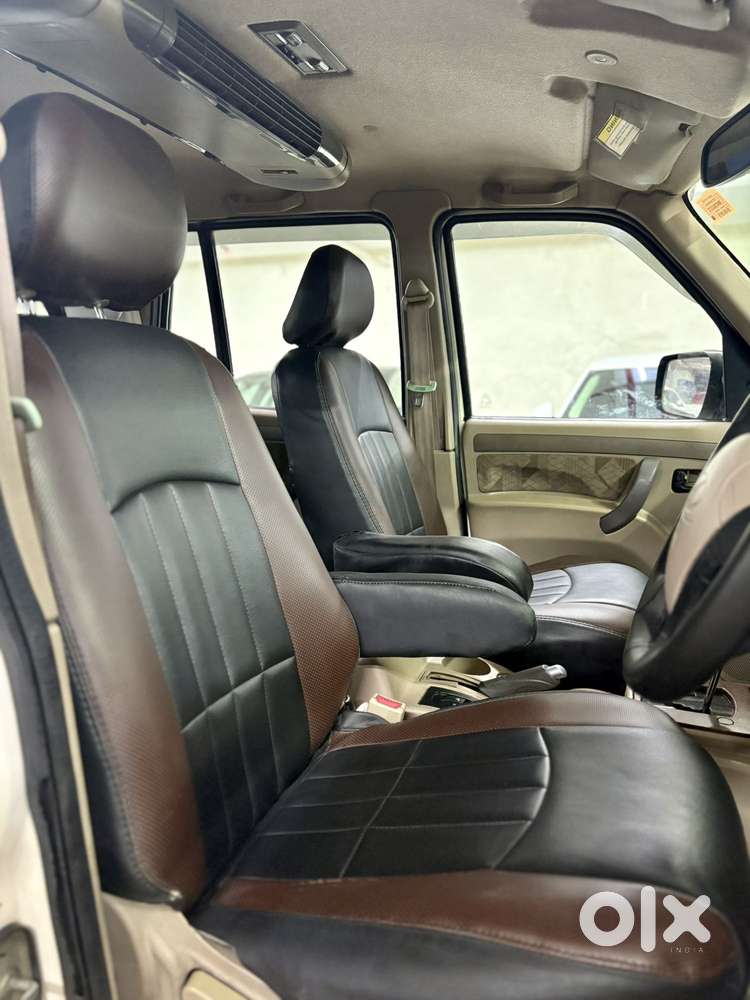 Mahindra Scorpio Vlx 2wd At Bsiv, 2013, Diesel