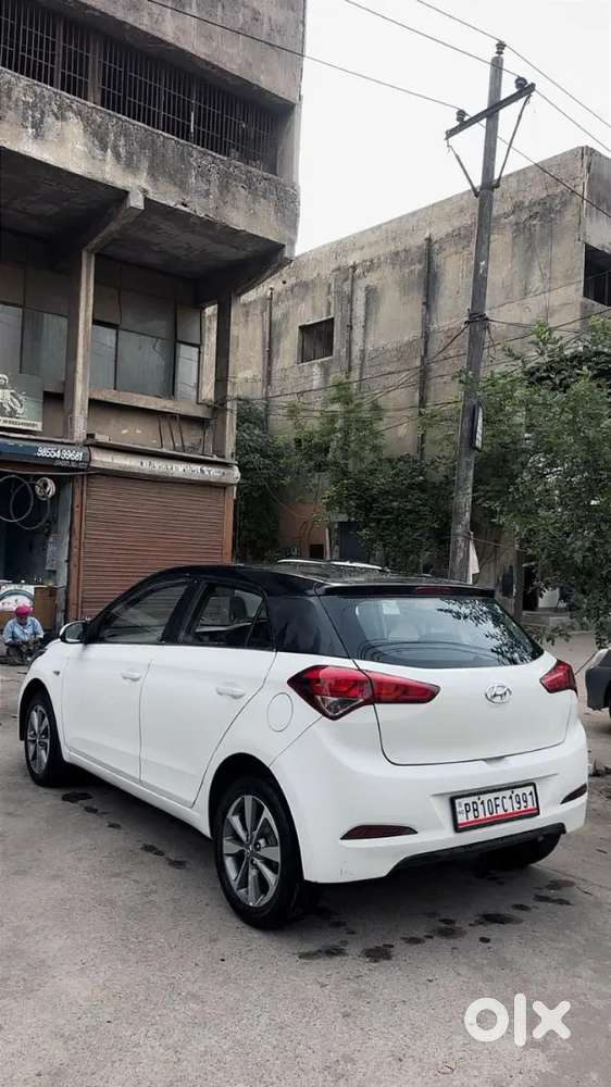 Hyundai I20 Magna 2015 Diesel Car