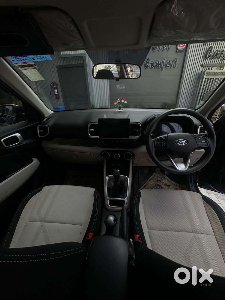 Hyundai Venue, 2024, Petrol
