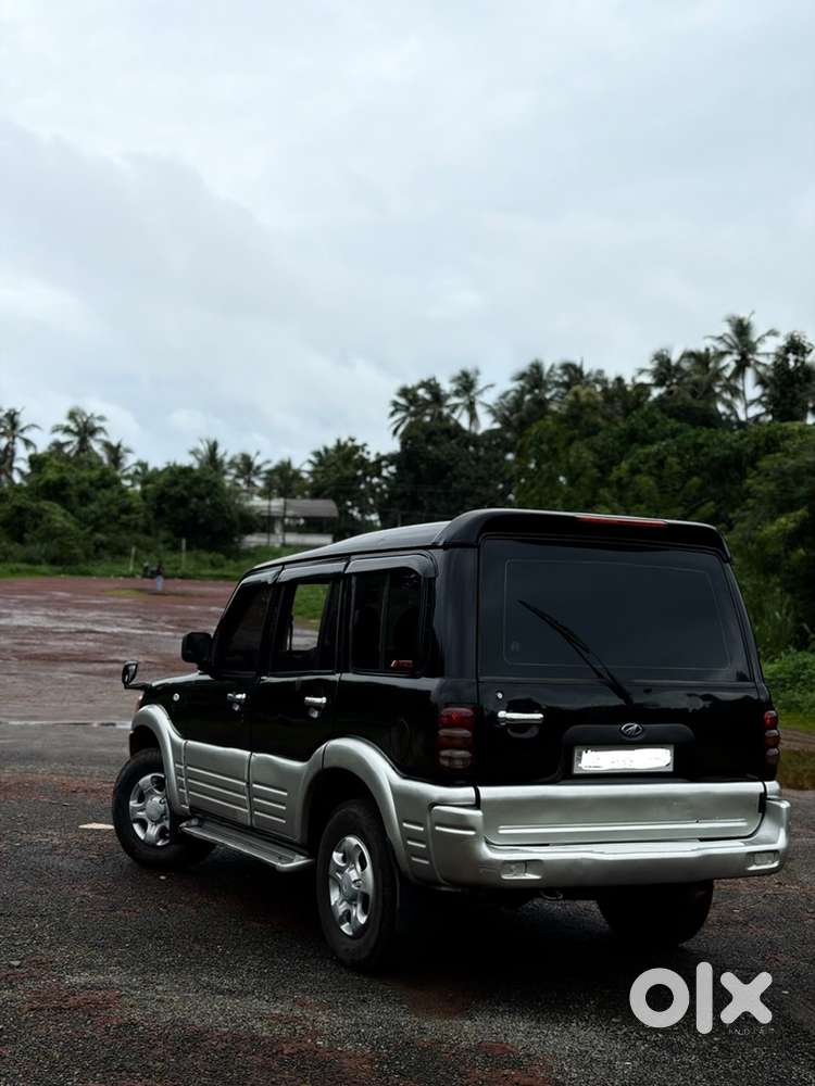 Mahindra Scorpio 2004 Km Driven