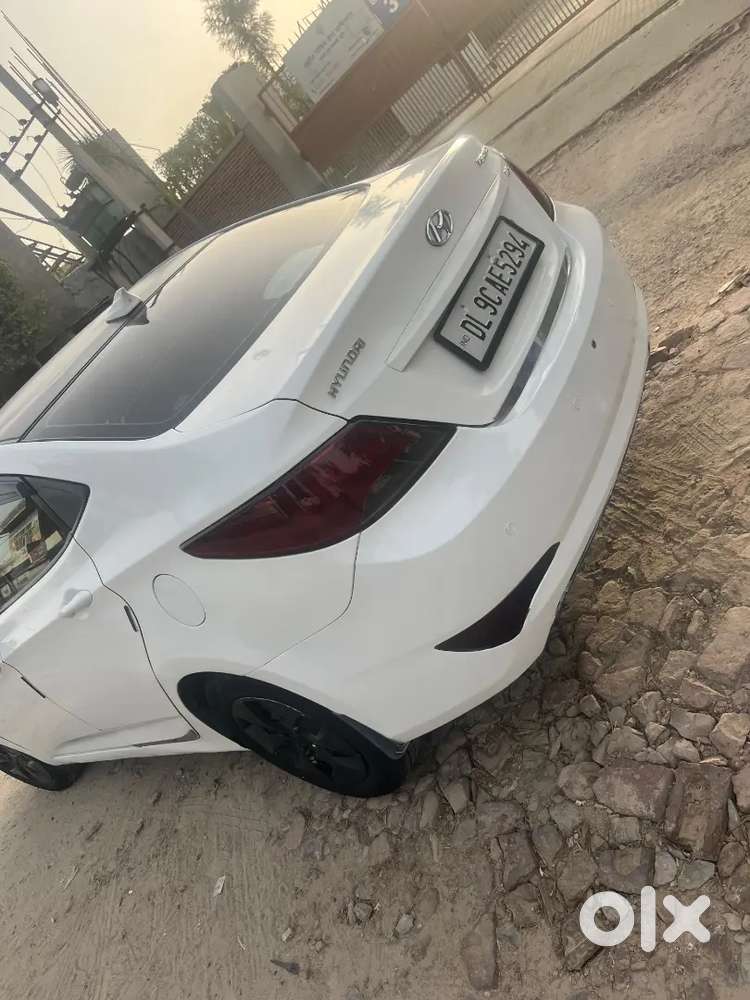 Hyundai Verna 1.6 2015