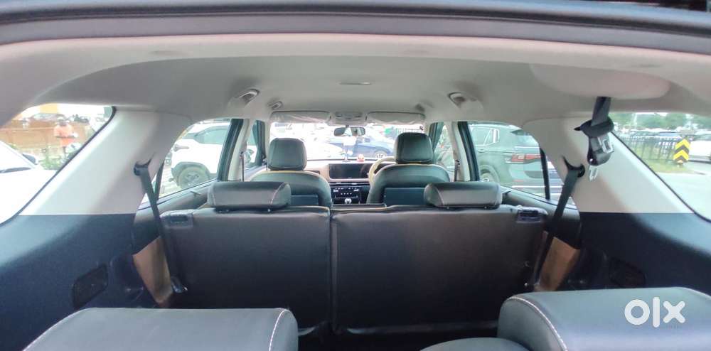 Hyundai Alcazar 1.5 Mt Executive 7s, 2025, Petrol