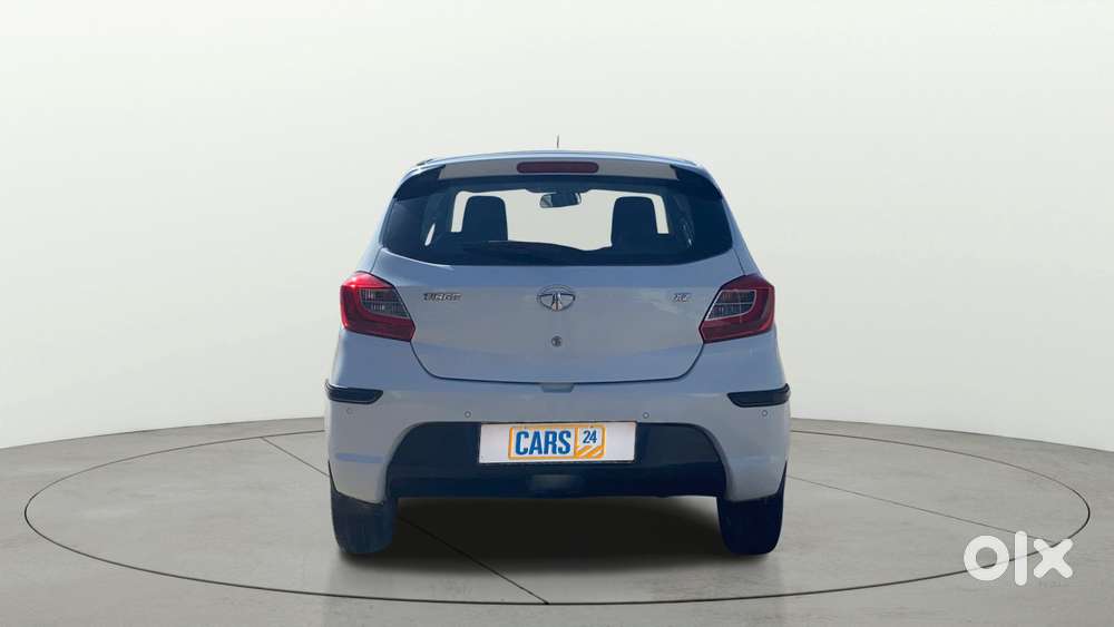 Tata Tiago 1.2 Revotron Xz, 2017, Petrol
