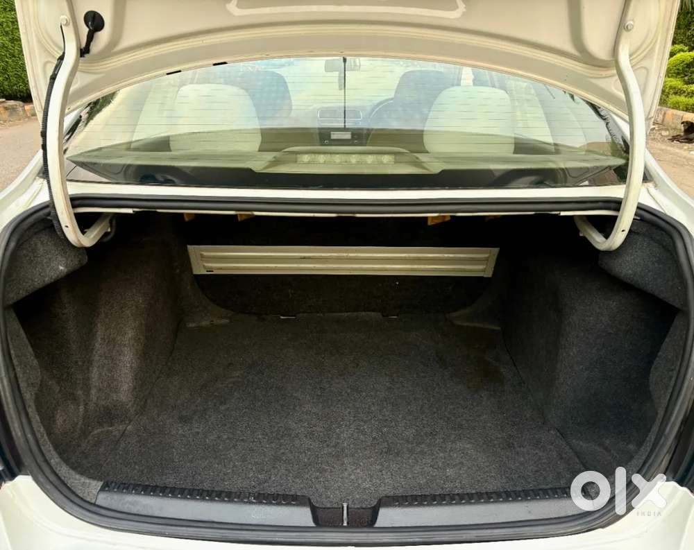 Skoda Rapid, 2014, Petrol