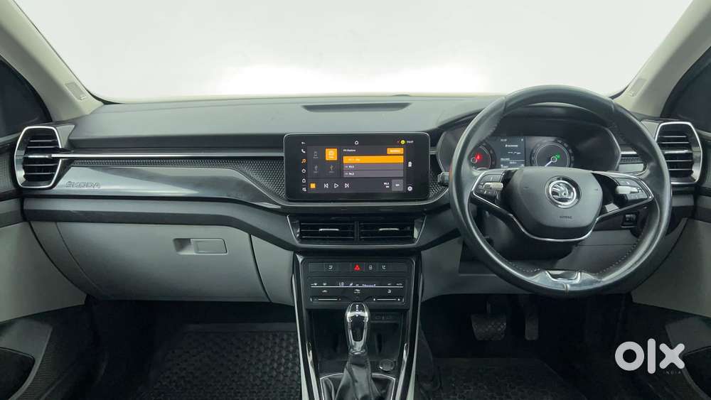 Skoda Kushaq 1.0 Tsi Style At, 2022, Petrol
