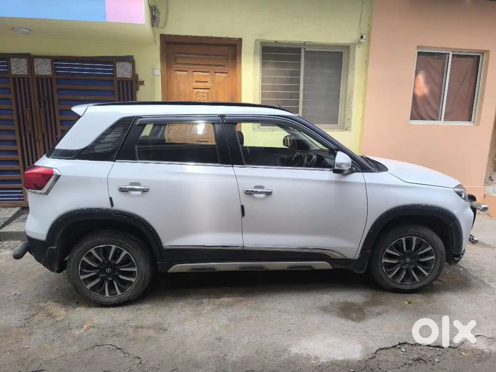 Maruti Suzuki Brezza 2021 Vxi  Petrol Manual Alloywheel Child Ac