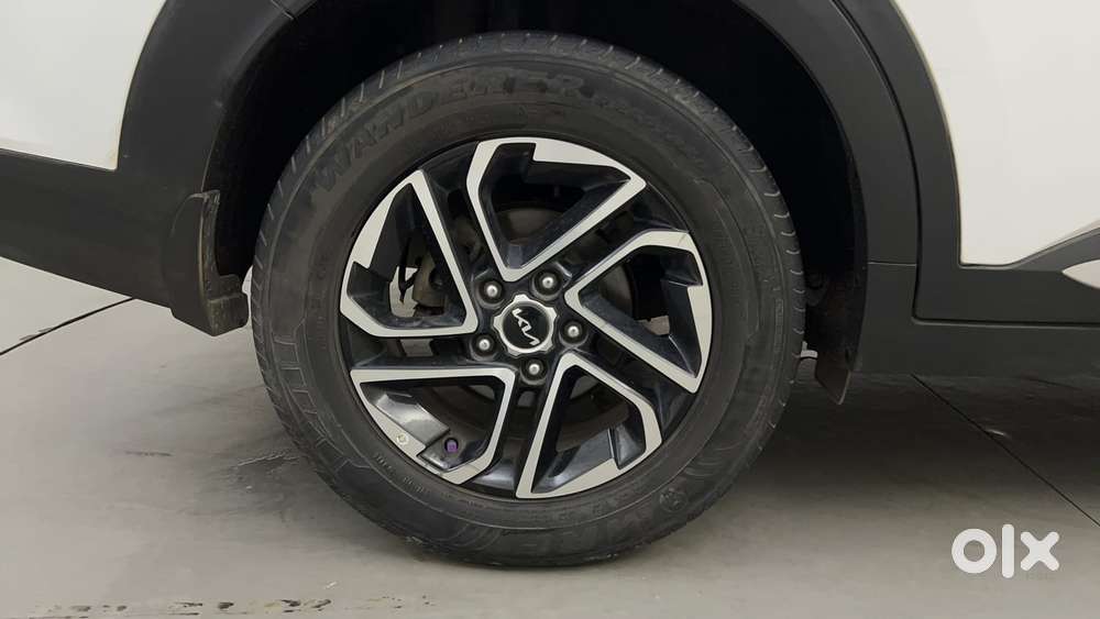 Kia Carens 1.5 Luxury Plus Diesel At 6 Str, 2022, Diesel