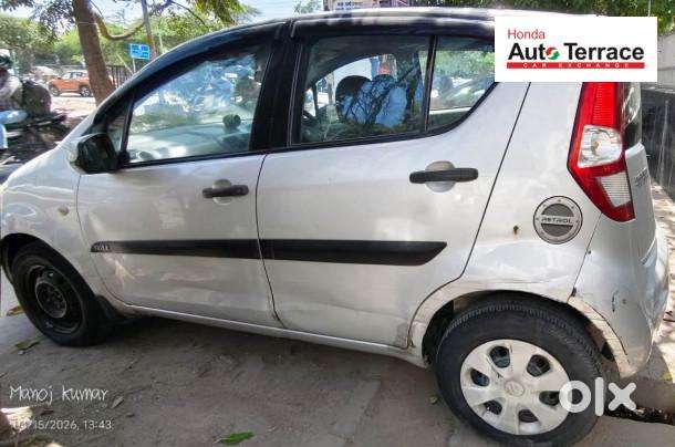 Maruti Suzuki Ritz Vxi, 2012, Petrol