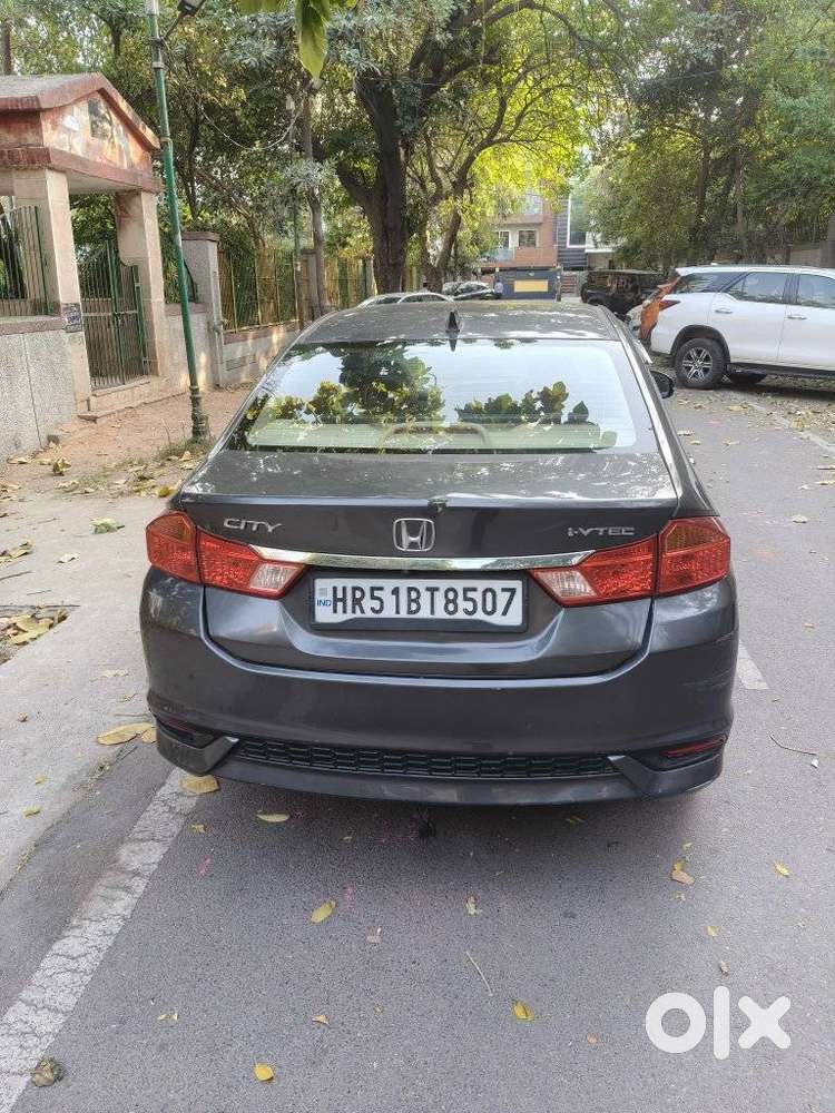Honda City Vx (o) Mt I-vtec, 2018, Cng & Hybrids