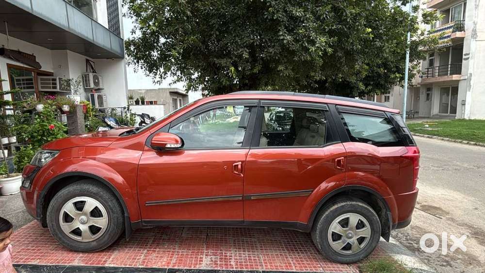 Mahindra Xuv500 At W6 2wd, 2018, Diesel