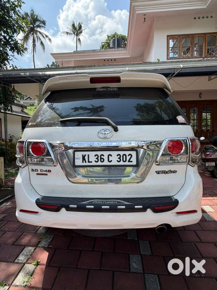 Toyota Fortuner Diesel 2012