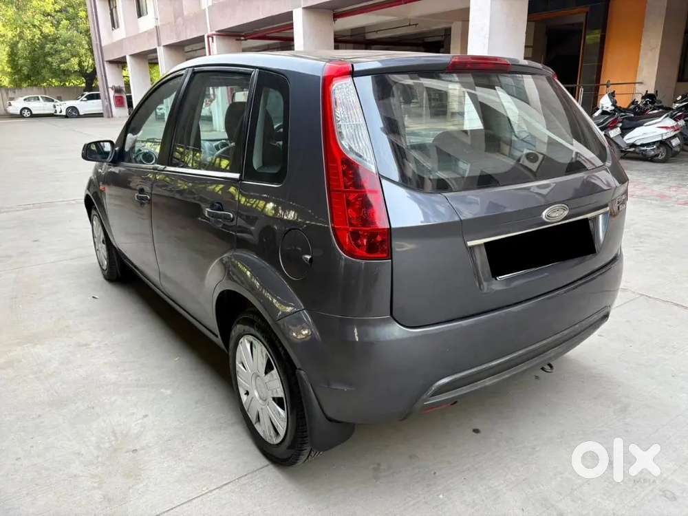 Ford Figo Diesel Zxi 2012