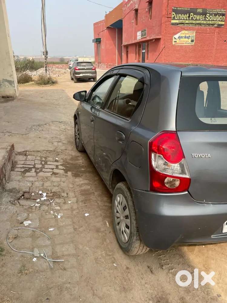 Toyota Etios Liva 2014 Diesel 117000 Km Driven