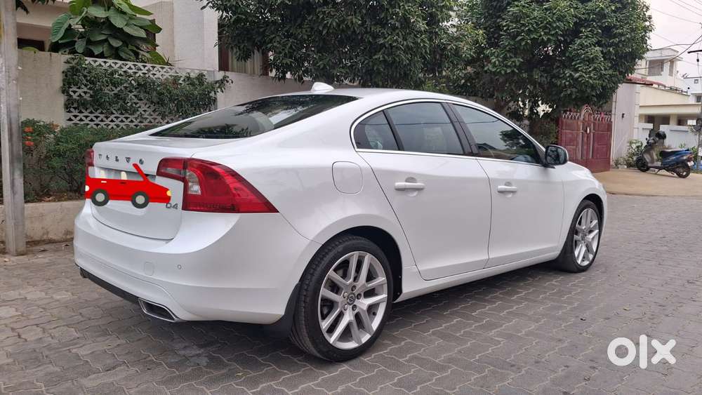 Volvo S60 D4 Momentum, 2017, Diesel