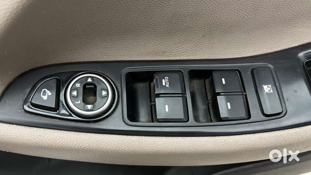 Hyundai Elite I20 Asta 1.2 (o), 2017, Petrol
