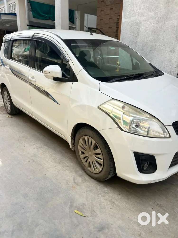 Sell Urgent Maruti Ertiga Diesel Manual 2015