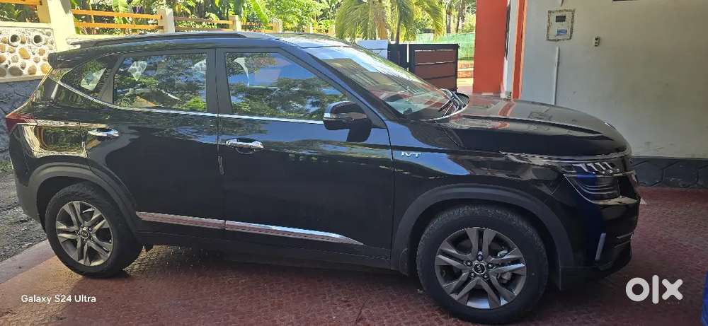 Kia Seltos 2021 Petrol Automatic Low Kilometer 1st Owner. Ivt 2021