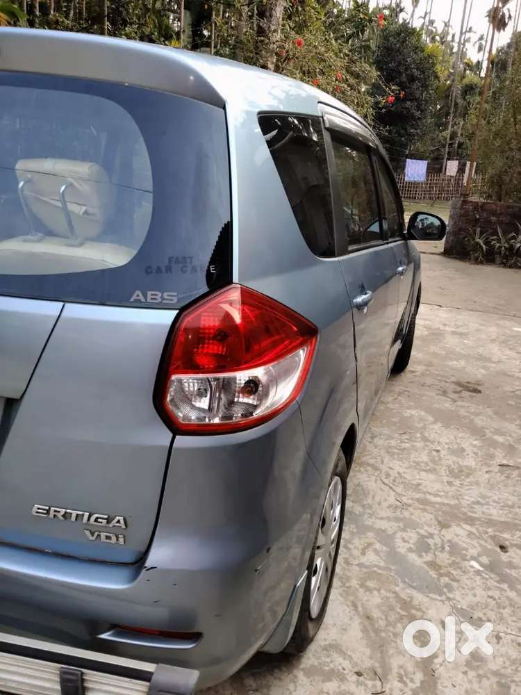Maruti Suzuki Ertiga Vdi 2014