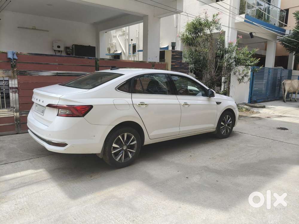 Skoda Slavia 1.0 Tsi Style, 2022, Petrol